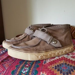 L.a.m.b. chukka sneaker loafer suede Boot Read dsc